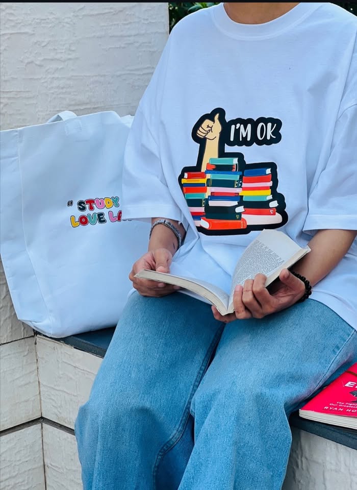 Sturdy & Studious oversized T-Shirt